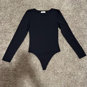 Aritzia Babaton Contour Bodysuit